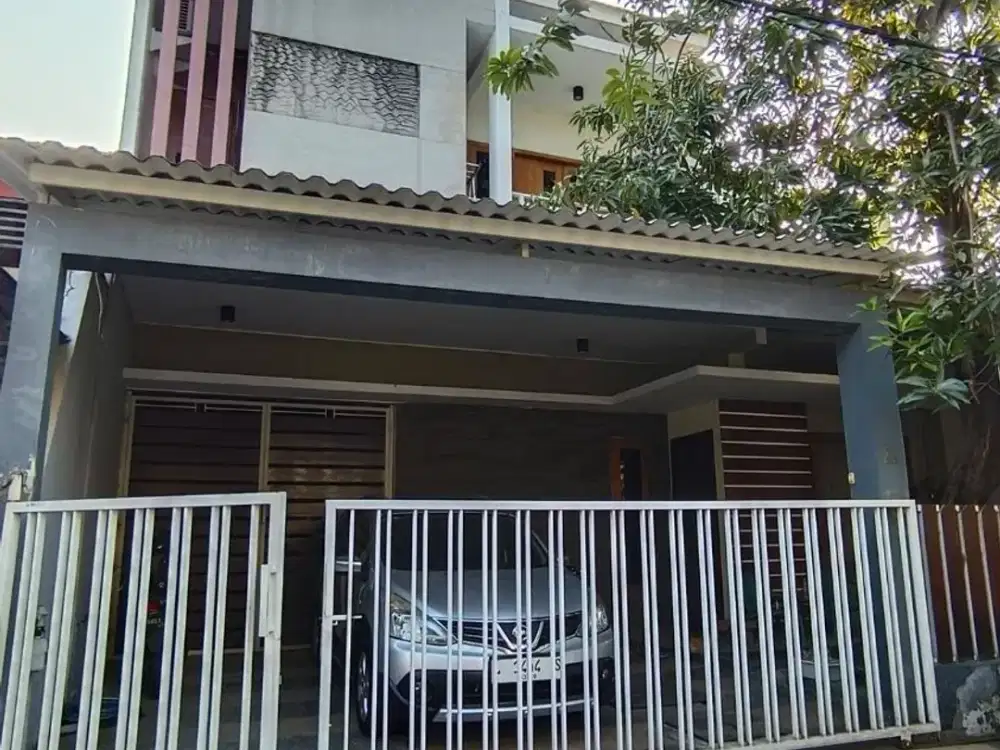 Dijual Rumah Minimalis Modern 2 Lantai di Perumahan Rungkut Asri Surabaya