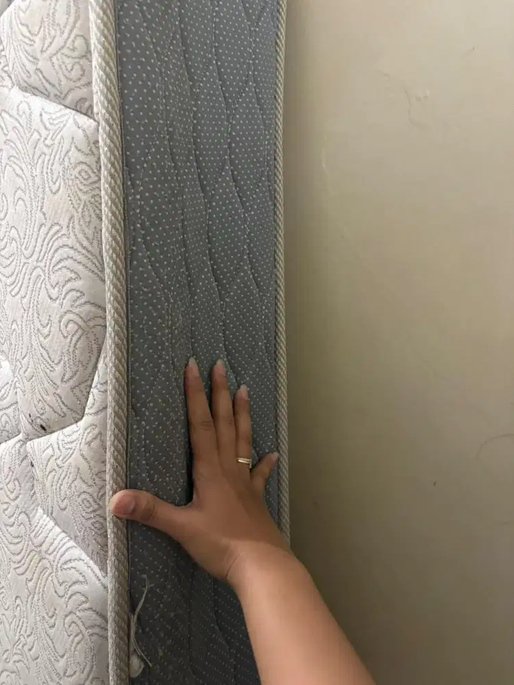 KASUR UKURAN 180x200