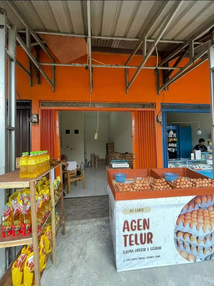 KARYAWAN TOKO TELUR (PENGIRIMAN BARANG)