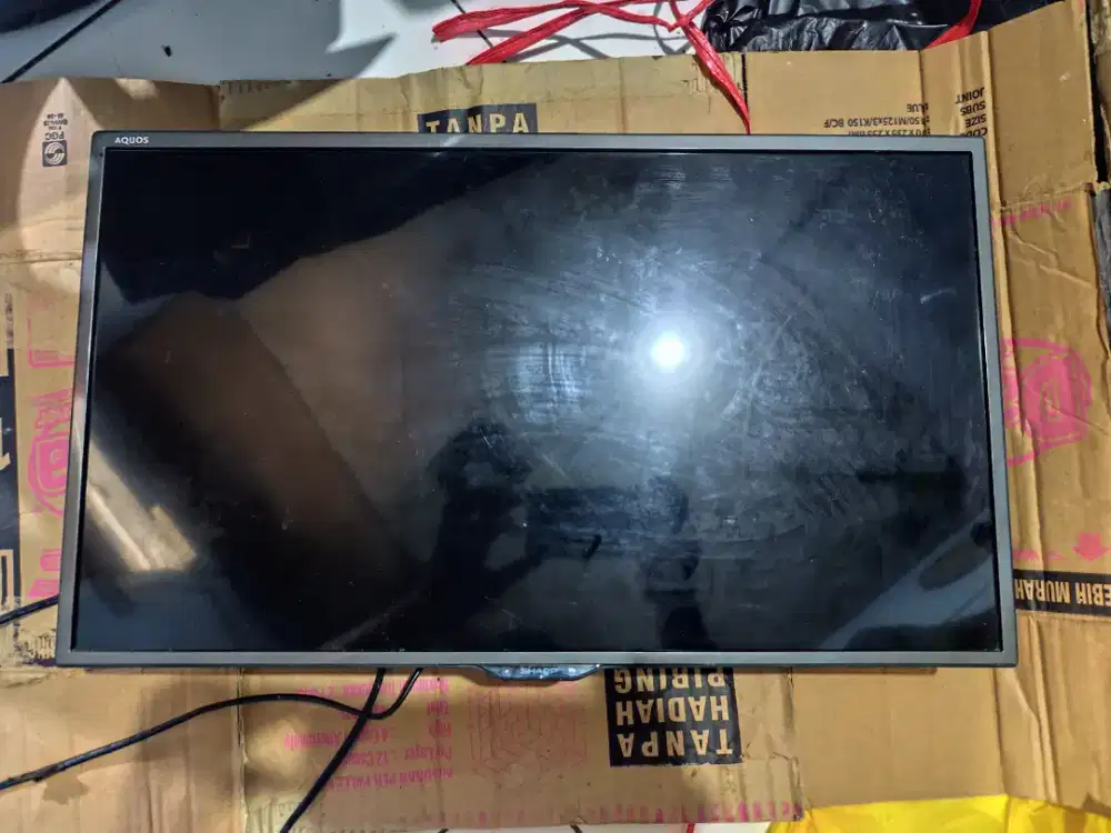 TV Sharp 24 inch Plus STB