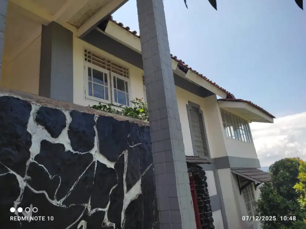 Jual Villa Siap Huni