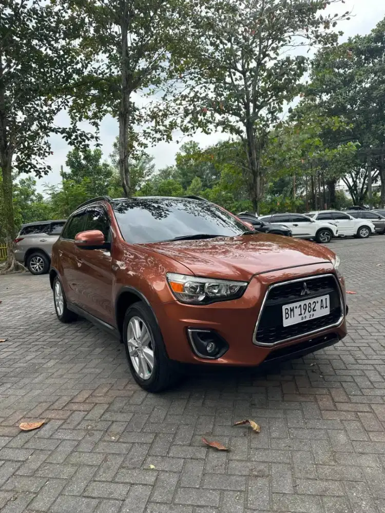 Mits Outlander PX 2.0 AT 2014 km low