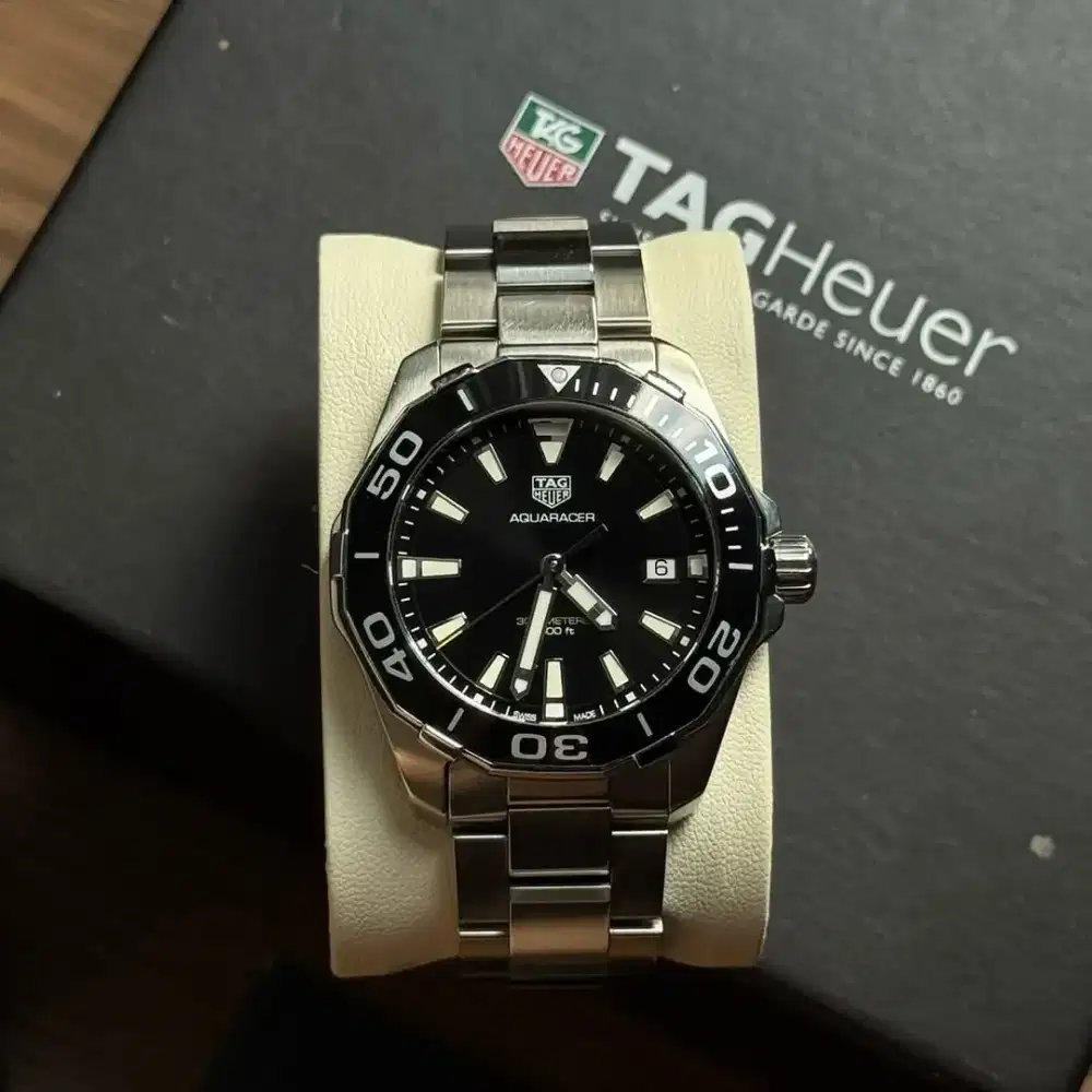tag heuer aquaracer black dial 42mm