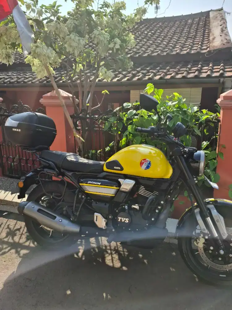 TVS Ronin 2025 low KM