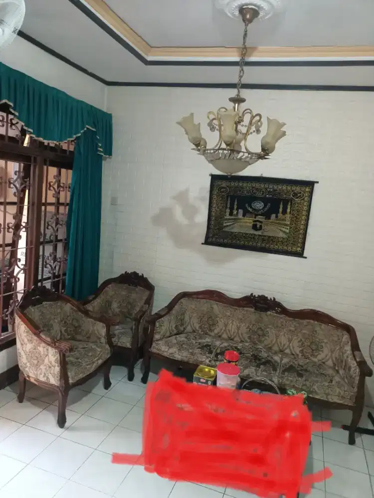 Meja kursi ruang tamu