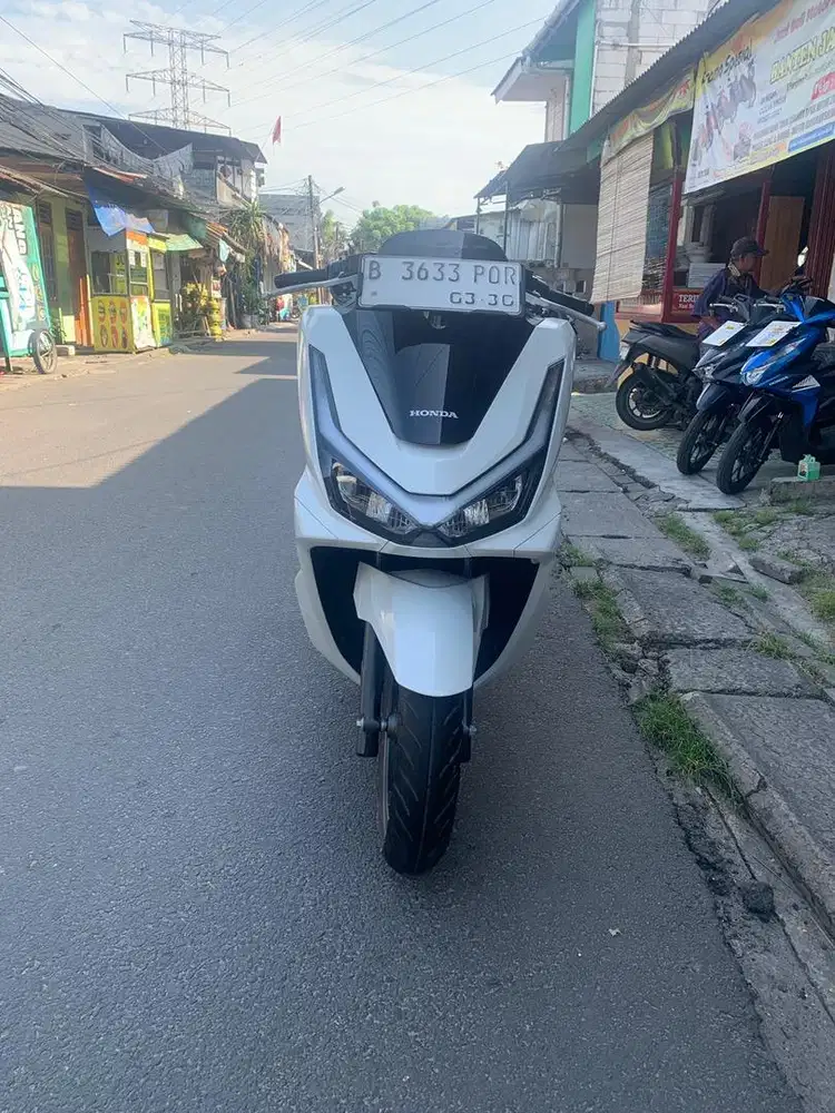 KM8RB HONDA NEW PCX 160 CBS THN 2025 CASH & CREDIT DP2.500RB