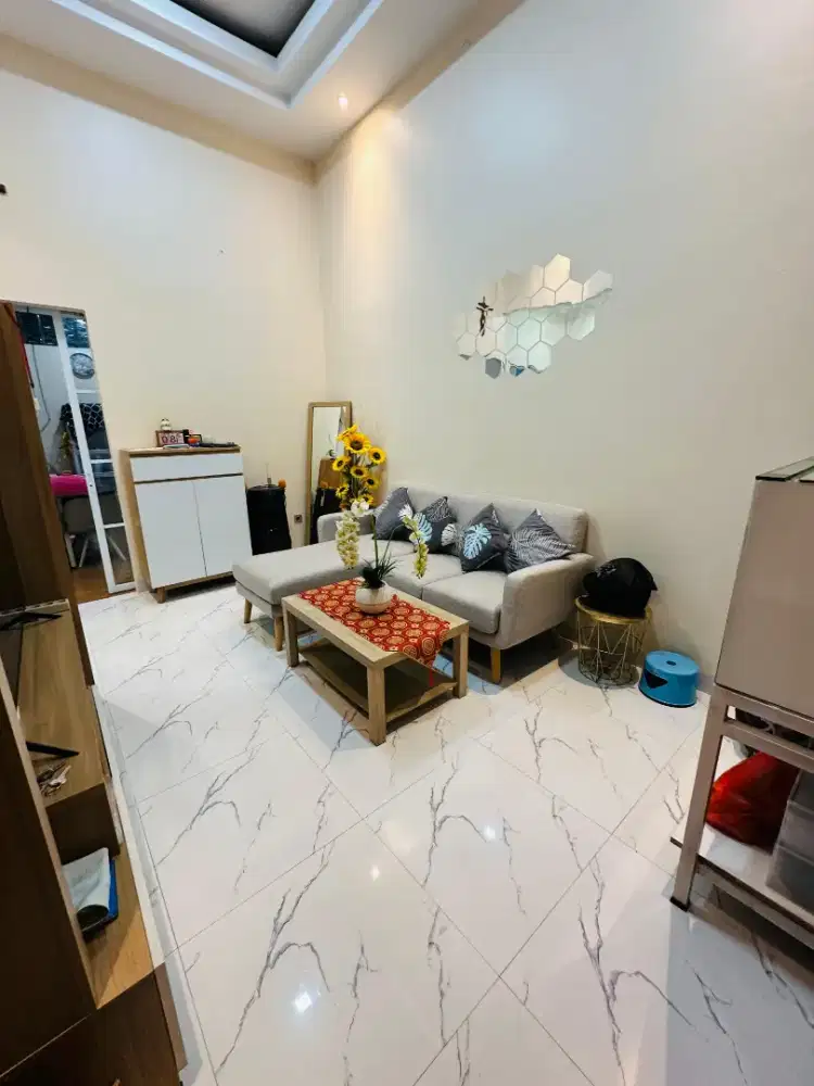 Rumah Cantik Full furnished Dekat Bandara