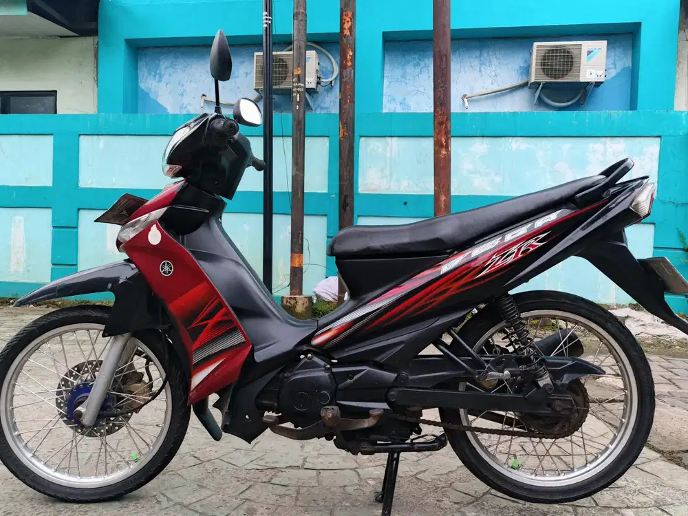 Yamaha Vega ZR 2012 stater tokcer halus mulus terawat