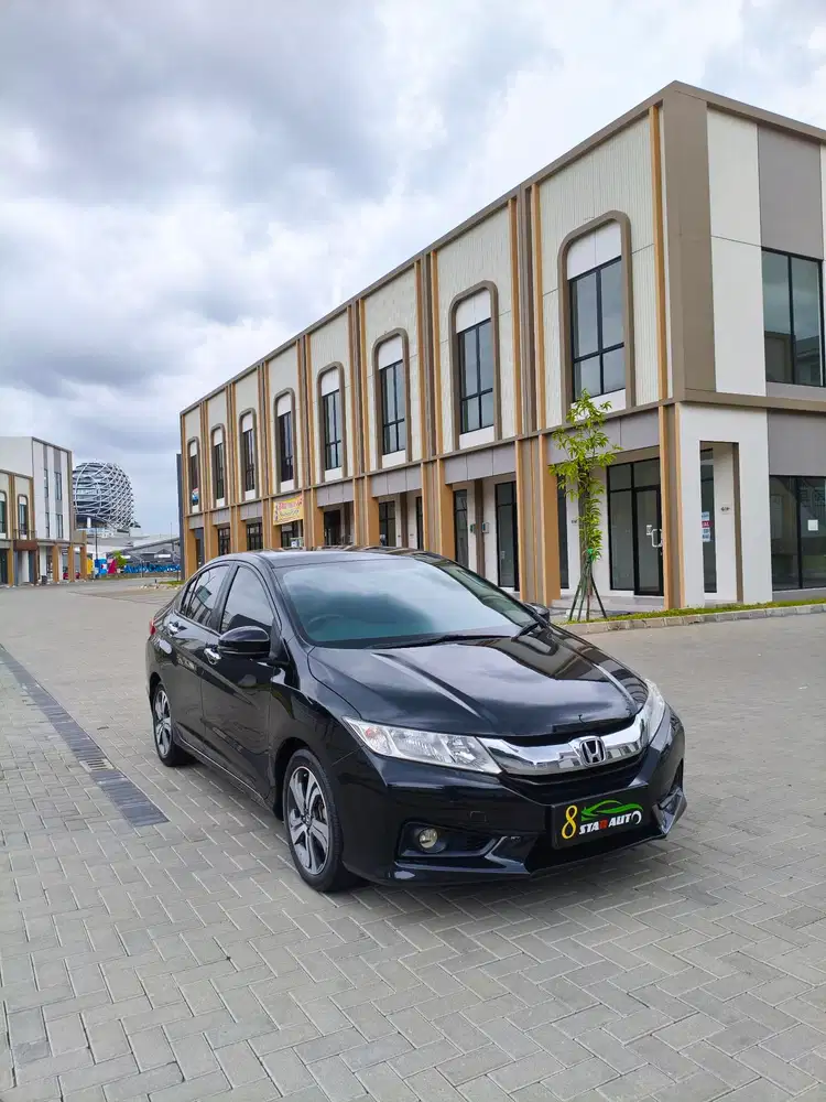 Honda City E Matic AT 2016 Tangan Pertama