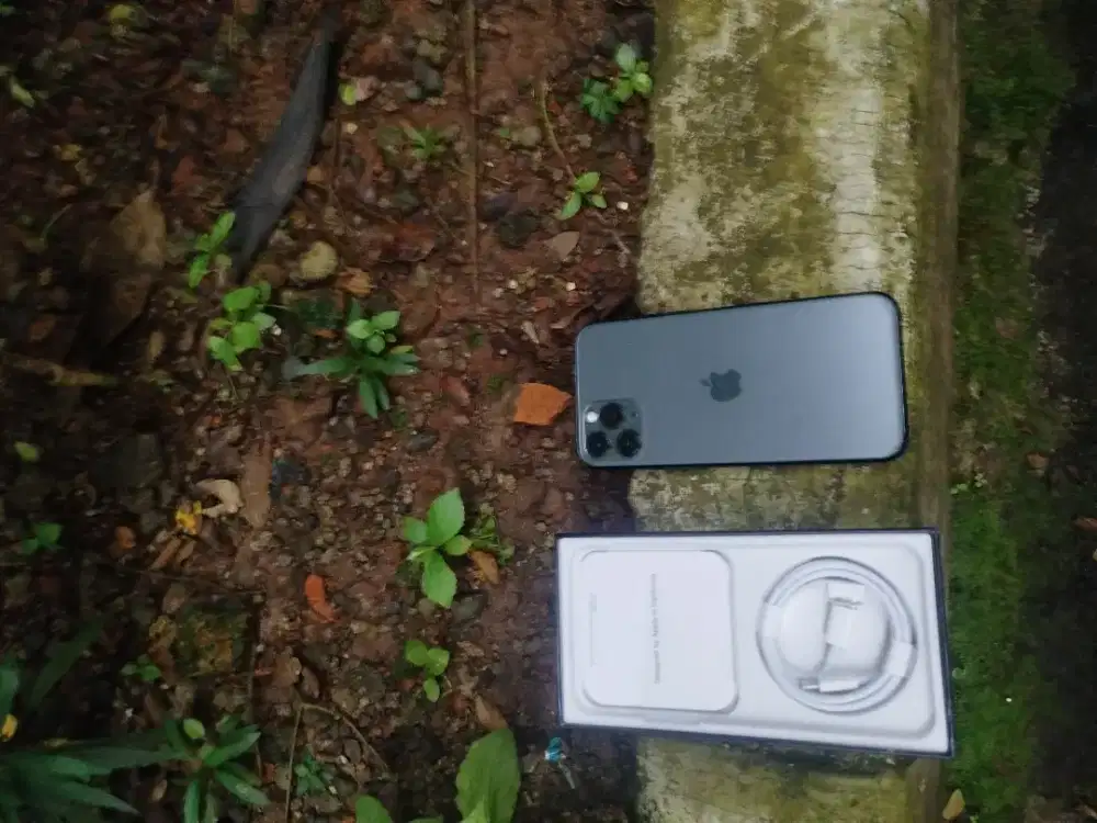iPhone 11 pro 256gb baru kokoh