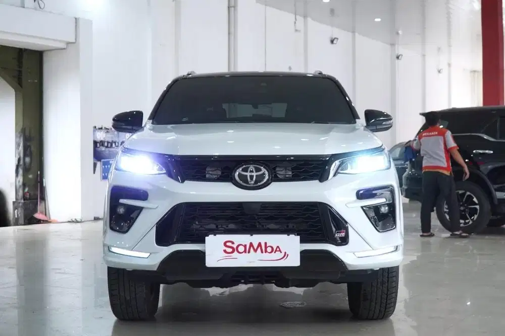 TOYOTA FORTUNER VRZ 2.8 GR TSS 4X4 TETRA DRIVE AT 2025..PAJAK OKTOBER
