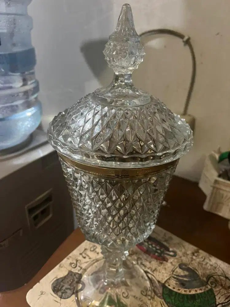 Kristal bening toples
