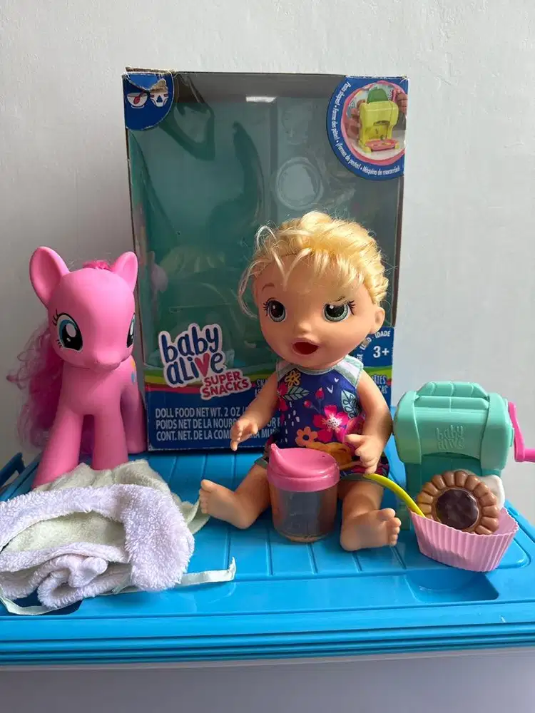 Baby alive & little ponny
