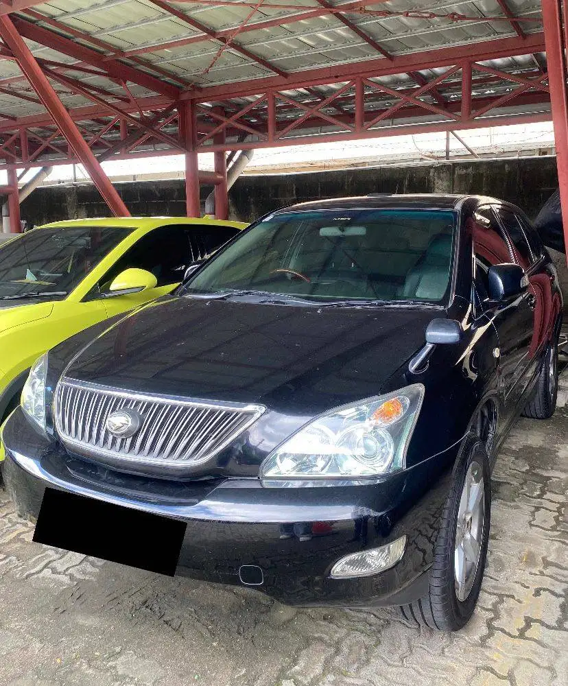 Jual Cepat Toyota Harrier 3.5 V6 Hitam - Antik, Terawat, KM Rendah.