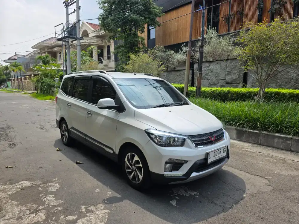 Confero S lux 2019 capt seat, tipe terbagus