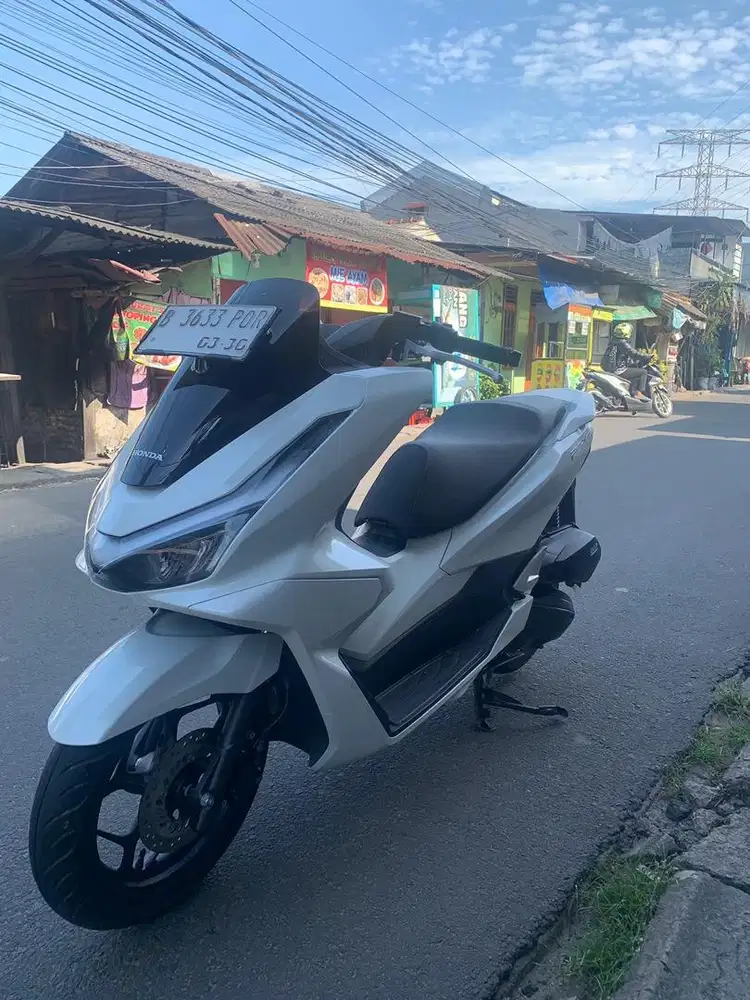 DP2.500HONDA PCX 160 CBS THN 2025 CASH & CREDIT KM8RB