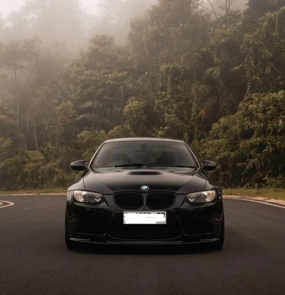BMW E92 330i Coupe 2010