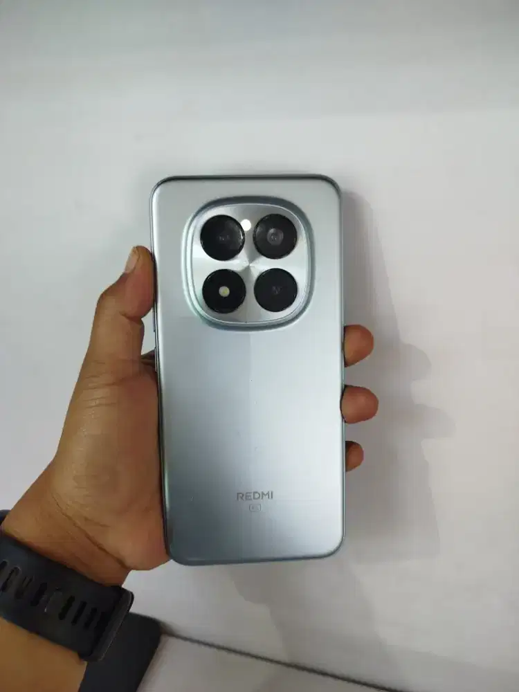 Redmi note 15pro+ 8/256