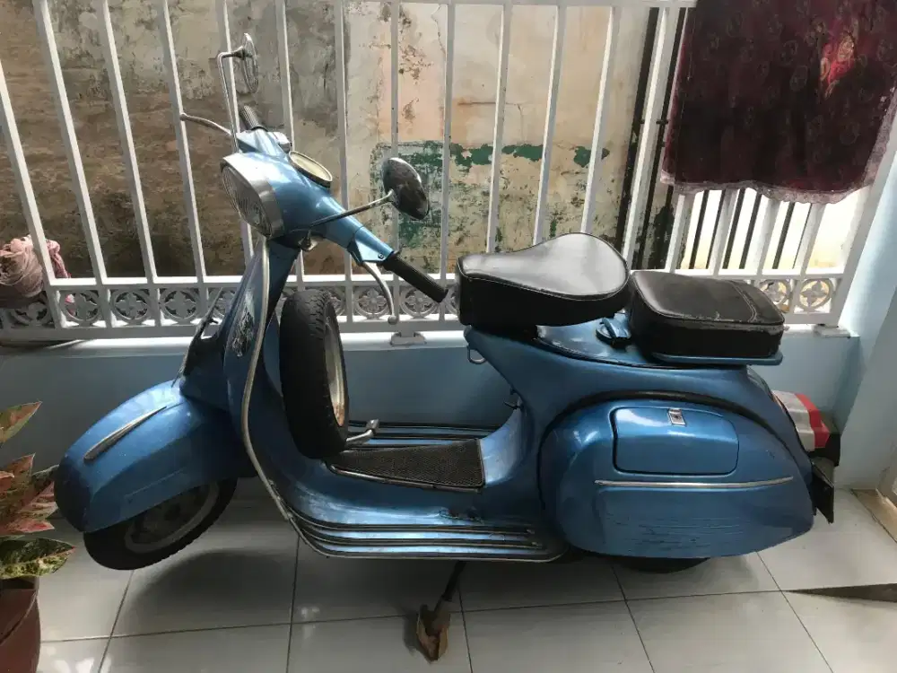 DIJUAL VESPA SUPER 1974