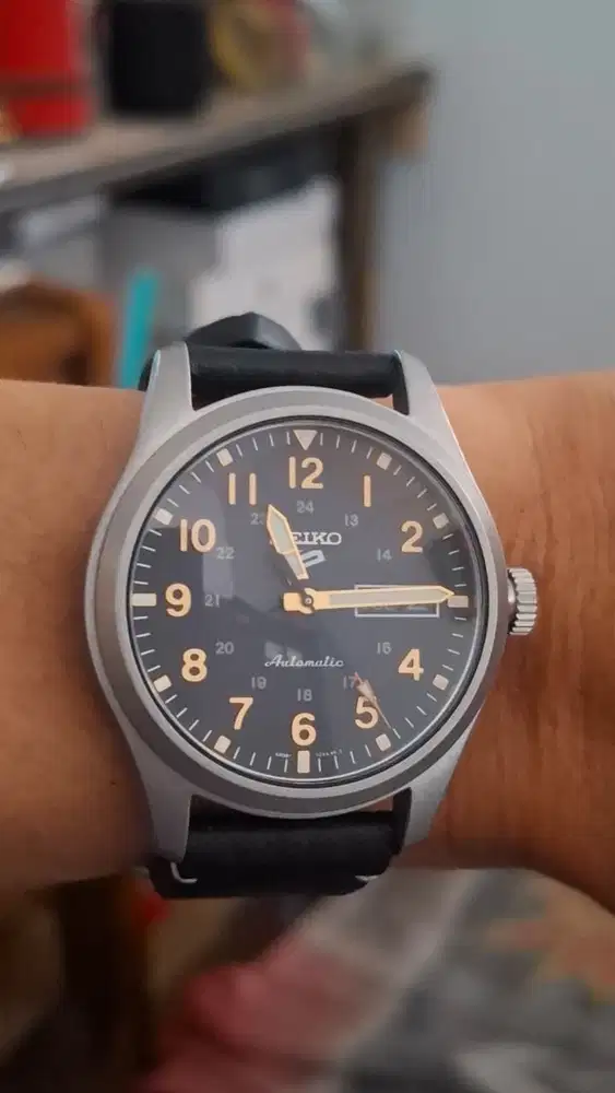 Sale arloji Seiko 5 Sports SRPG39K1 (like new)