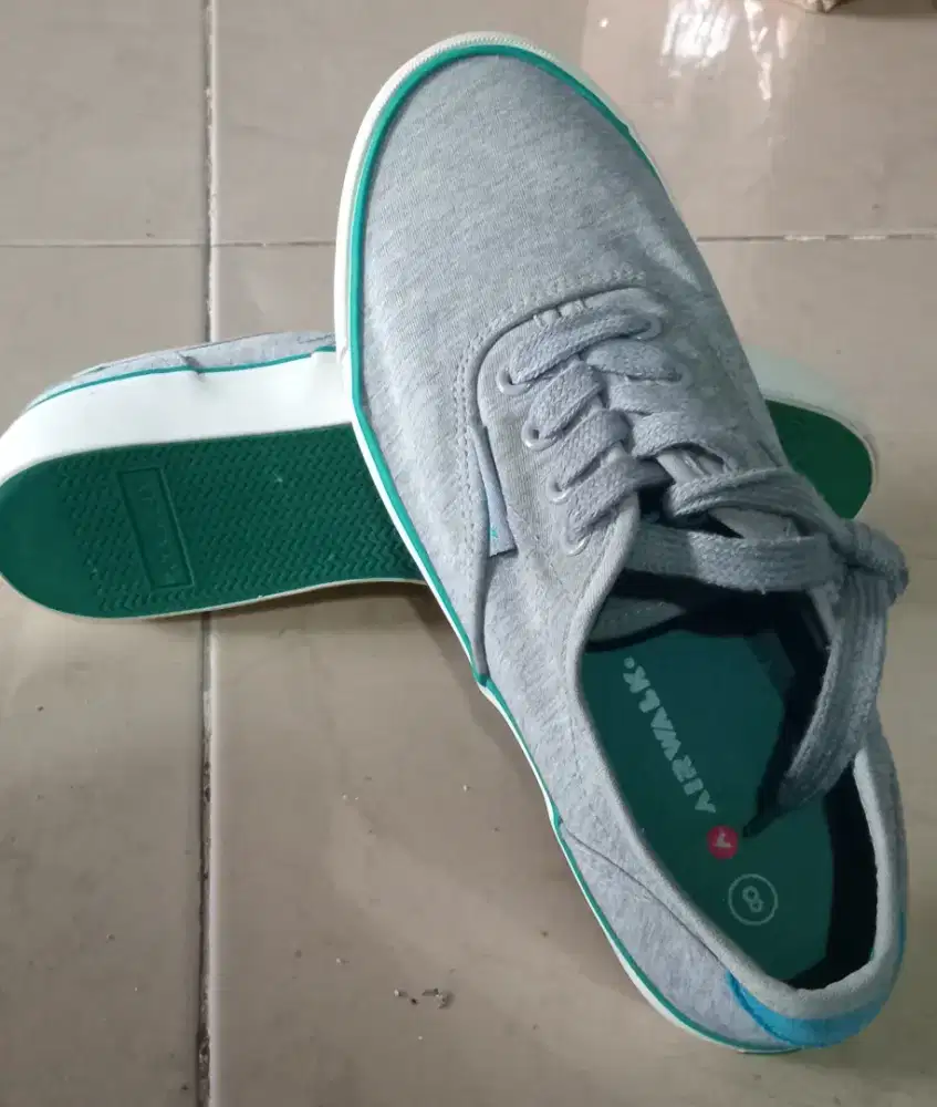 Sepatu Air walk like New