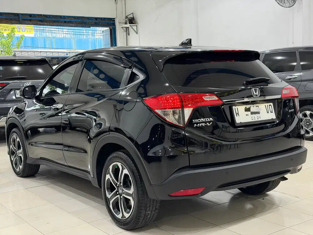 HRV E PLUS 1.5 MATIC 2018 SIAP PAKAI