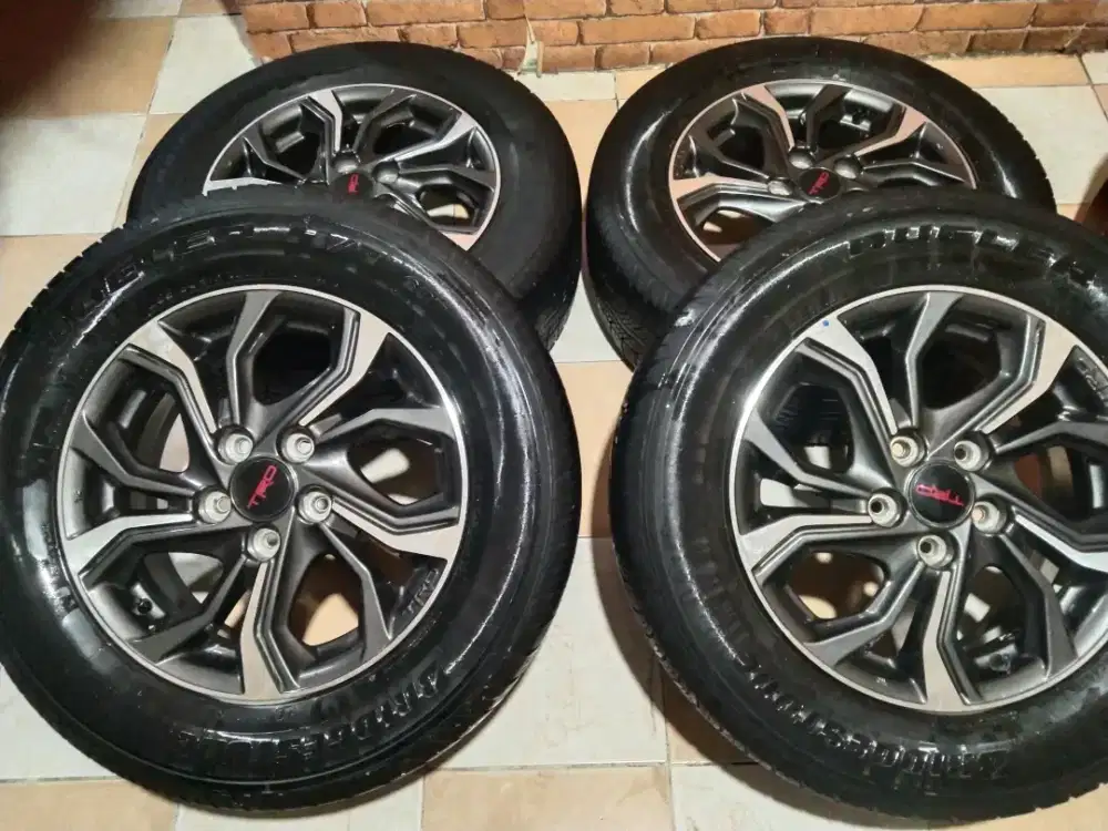 ORI Toyota rays Ultimo Ring 16 ban Bridgestone 80% THN 2023