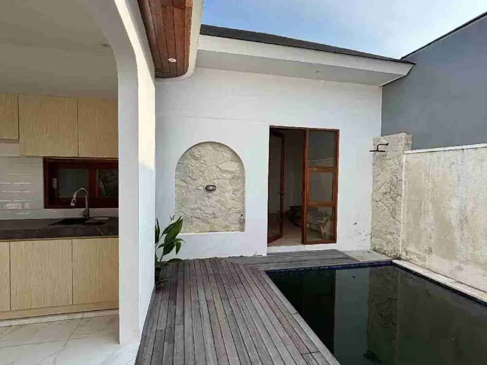 Di Jual Vila siap Huni 1 lantai 2 bedroom akses jalan utama dekat pantai Jimbaran