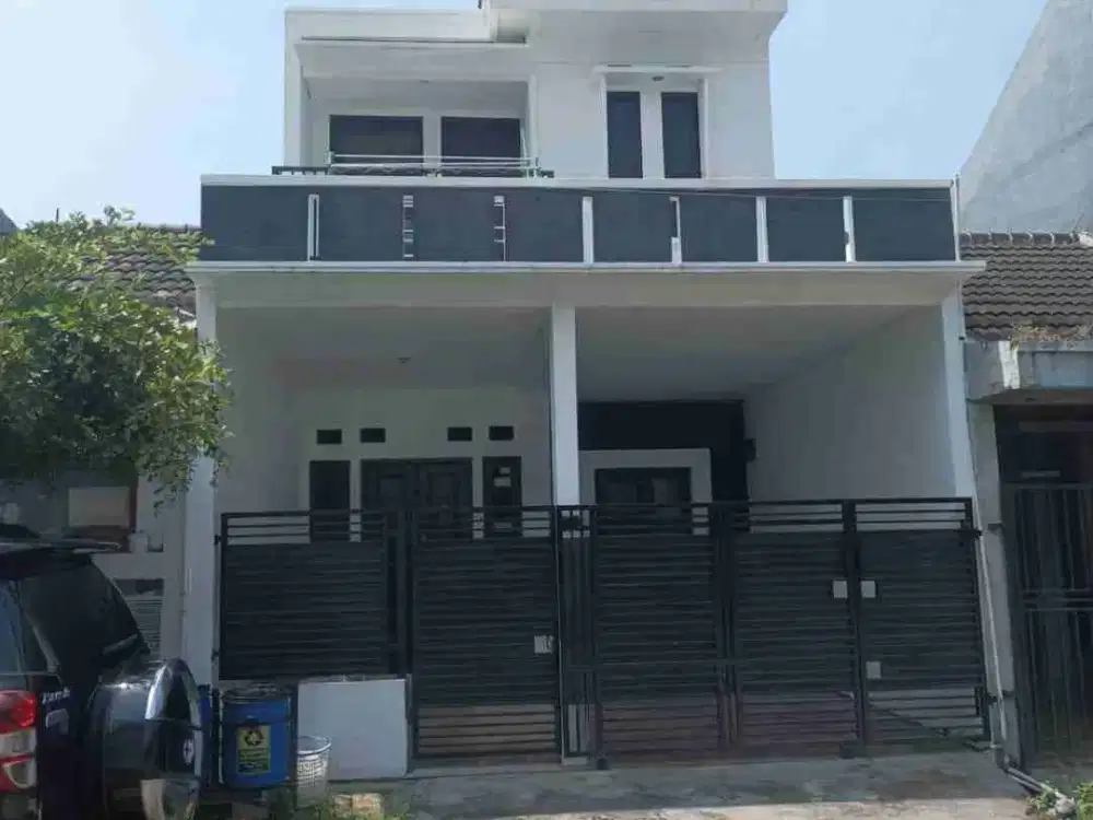 Dijual murah Rumah di Adipura Ciwastra 2 lantai siap huni