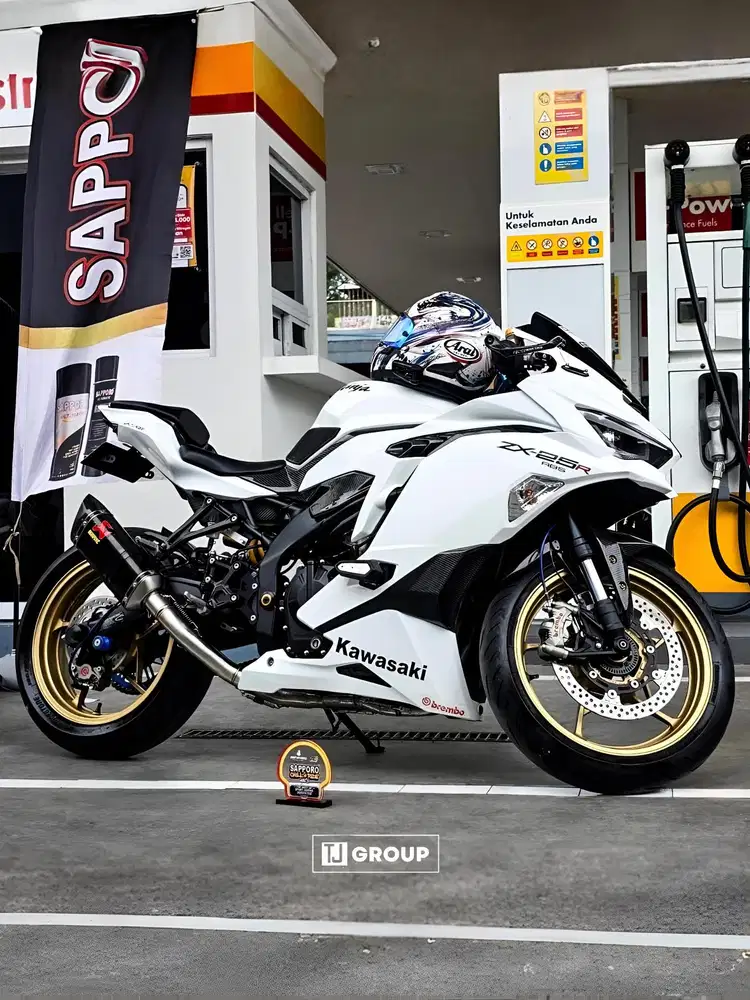 FOR SALE!! Kawasaki ZX25R 2022