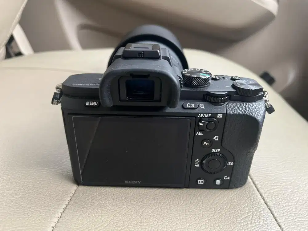 Di jual kamera sony A7ii + lensa tamron