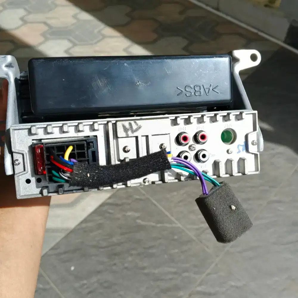 HEAD UNIT SIGRA ORIGINAL – BEKAS RASA BARU!