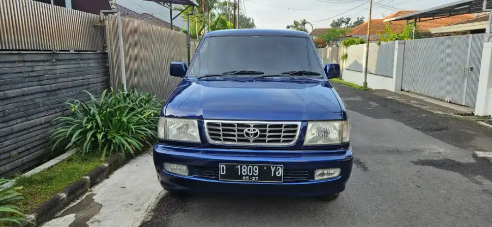 Toyota KIJANG Diesel LGX M/T Tahun 2002