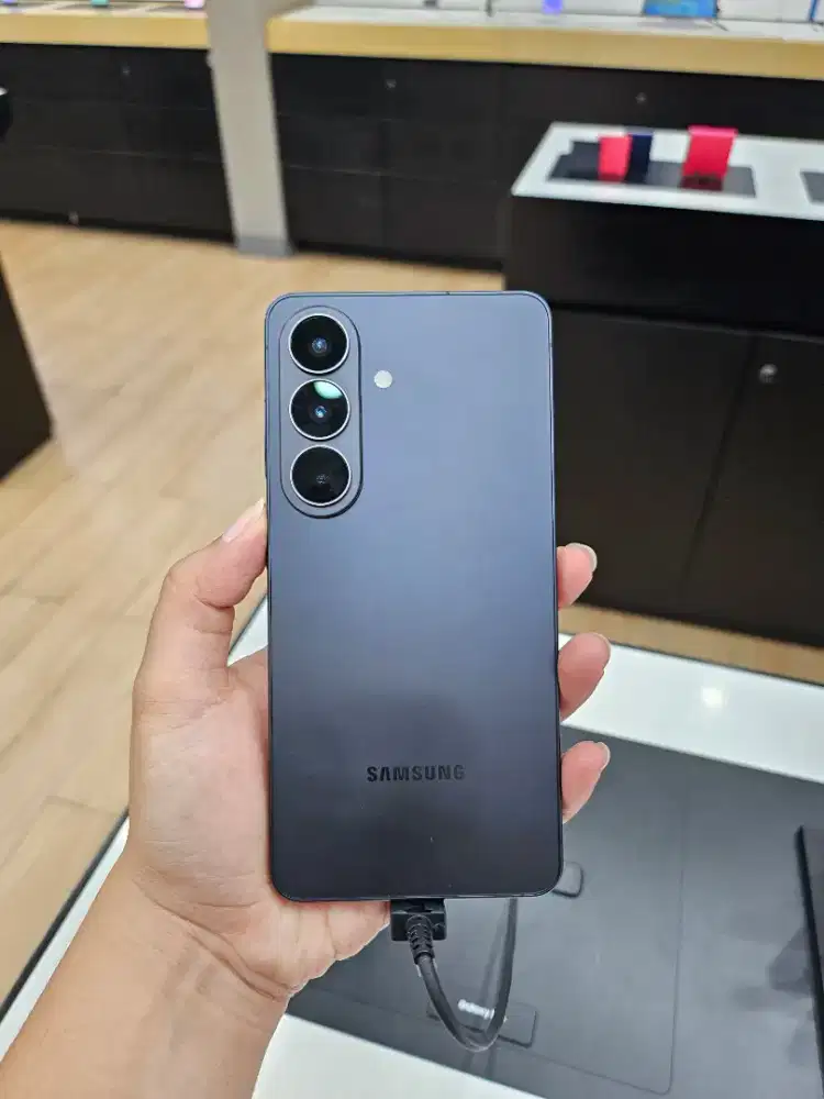 Samsung S26 12/512gb