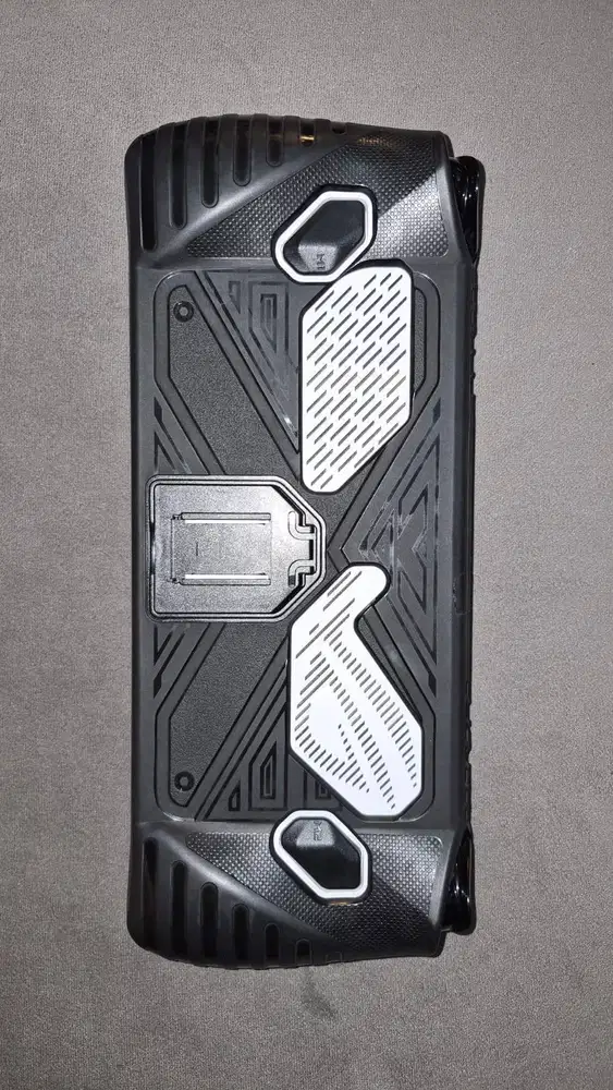 ASUS ROG ALLY Z1 EXTREME RAM 16GB NVME 512GB 2023