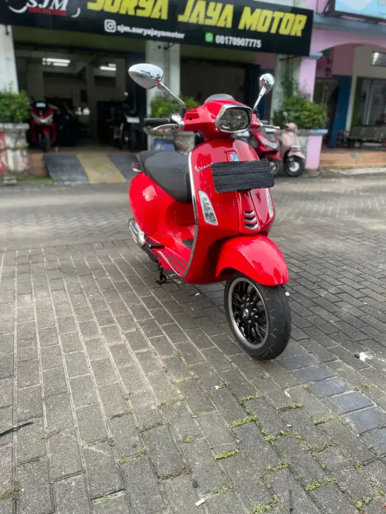 VESPA SPRINT ABS 2022 SIAP PAKAI