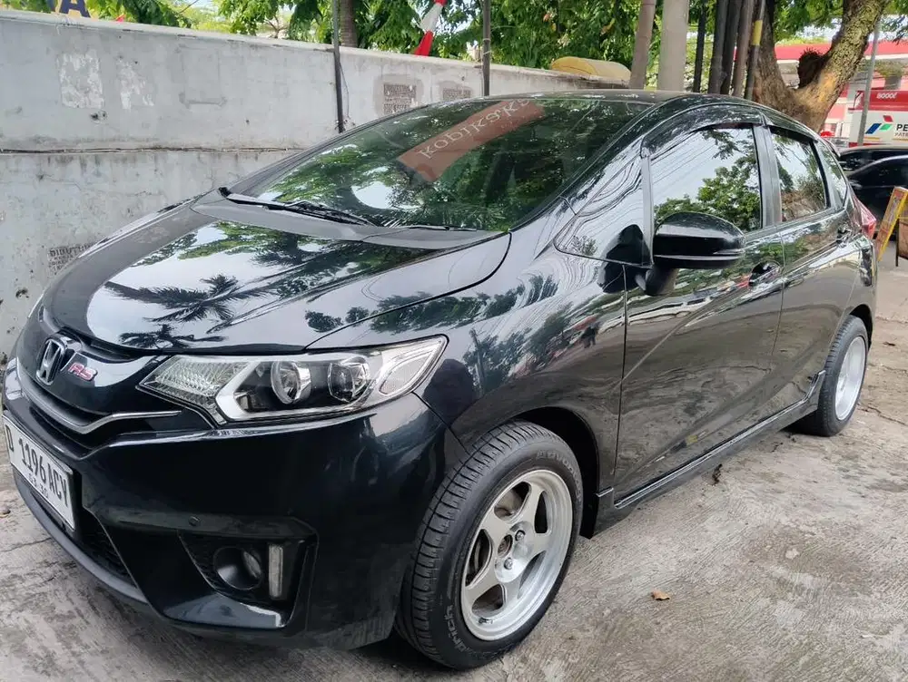 HONDA JAZZ RS MATIC 2014 HITAM
