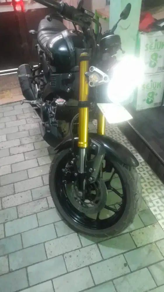 Yamaha XSR 2024