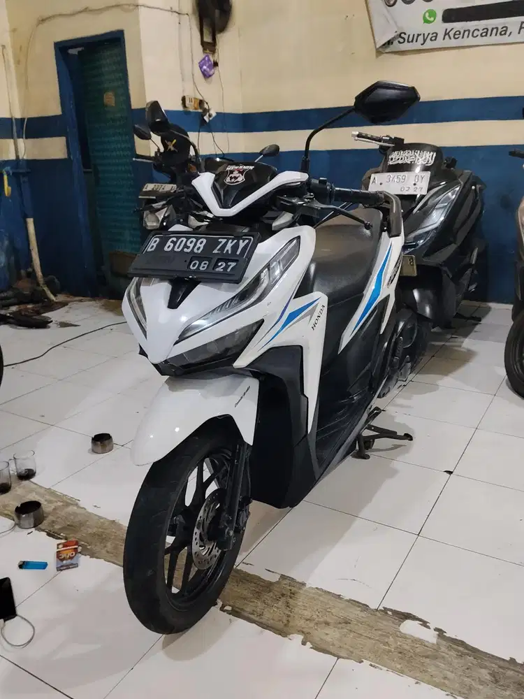 (DIJUAL CEPAT) HONDA VARIO 125 LED OLD 2019 FULL ORISINIL