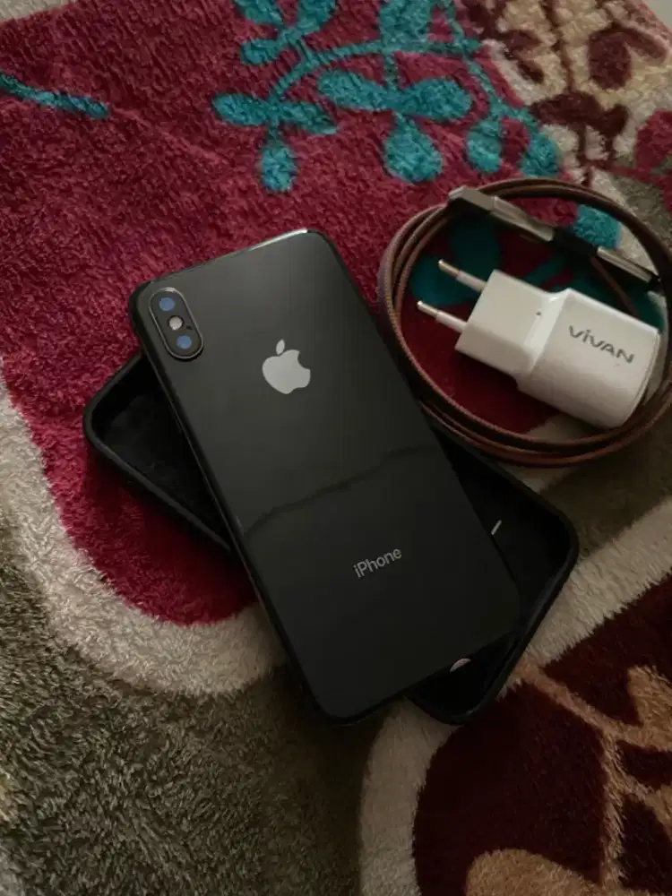 iPhone X 64GB All Operator