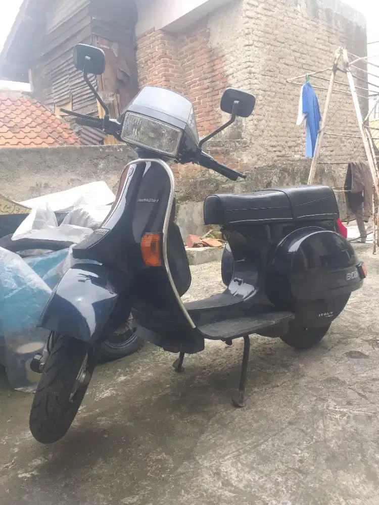 Vespa Excel 1996 pajak on