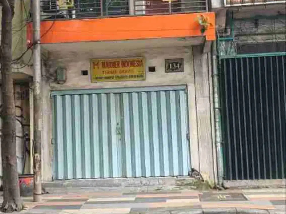 Turun Harga! Dijual Murah Ruko 2.5 Lantai Raya Bubutan Tengah Kota Surabaya