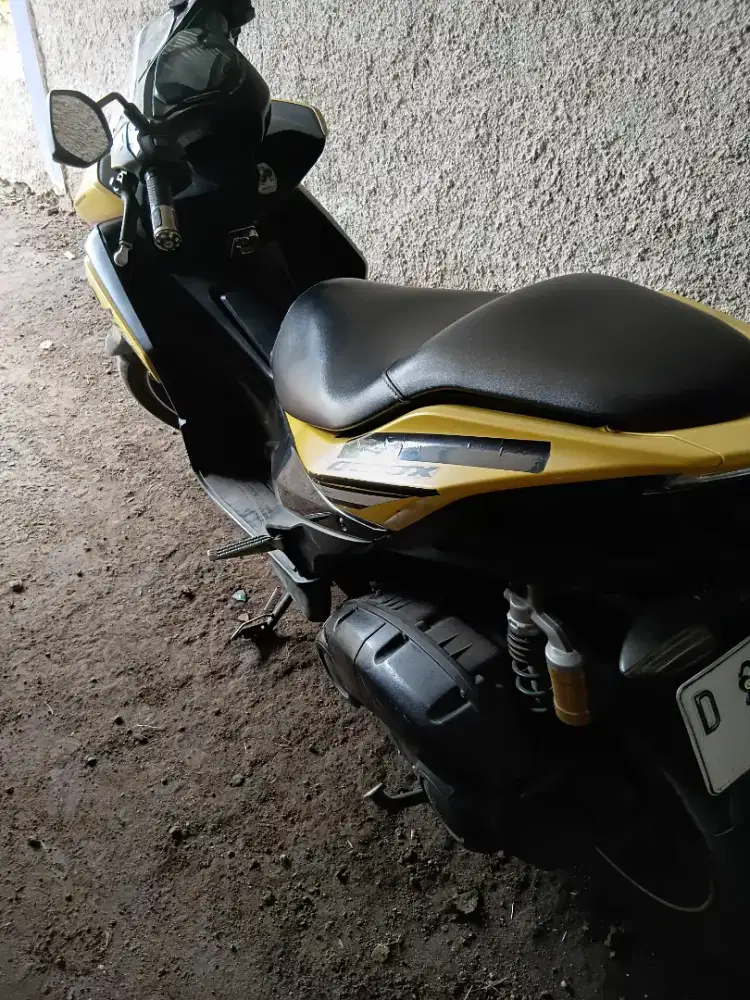 Aerox 2018 kuning