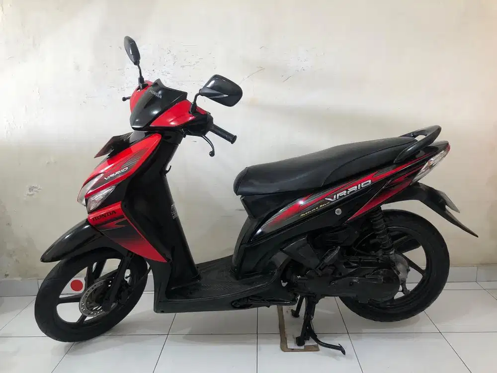 Honda Vario CW Th.2006 merah hitam!!