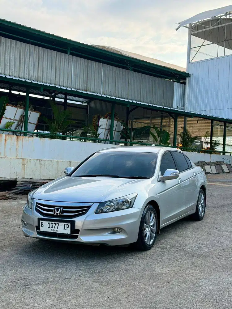 Honda Accord VTIL 2012 Automatic Tangan Pertama Service Full Record