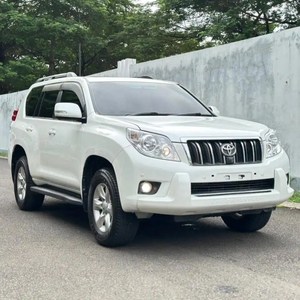 (CASH) Toyota Land Cruiser Prado TX Limited 2010