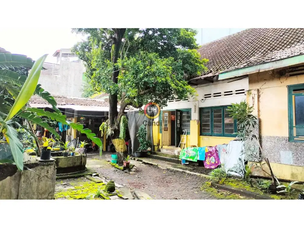 Rumah di Gatot Subroto Solo Jawa Tengah
