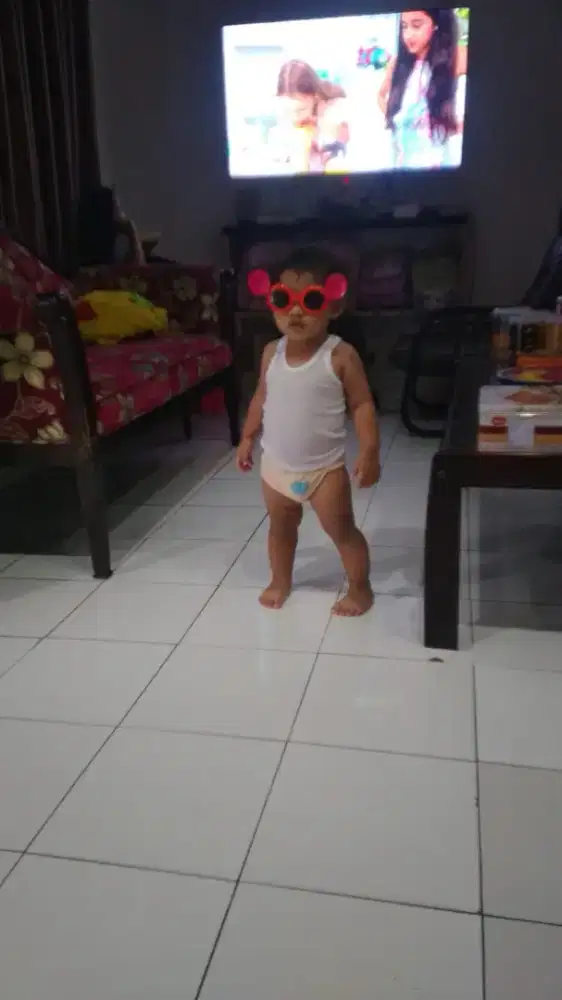 di cari momong anak menginap