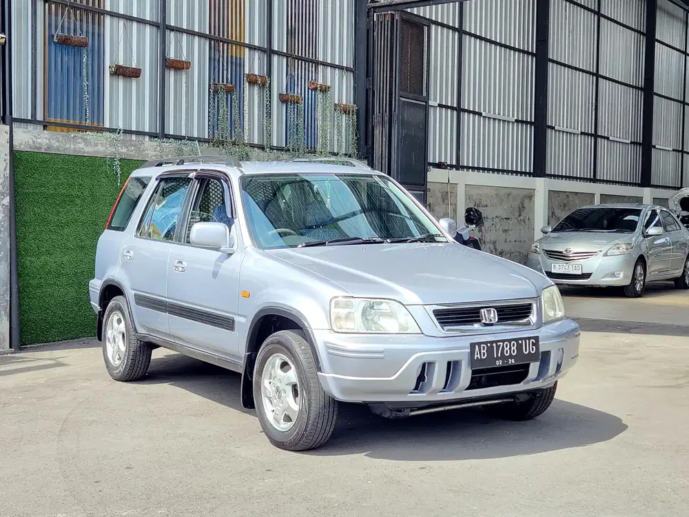 Crv 2001 matic antik original