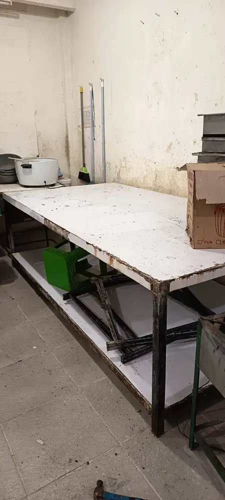 JUAL CEPAT MEJA BESAR MEJA MAKAN